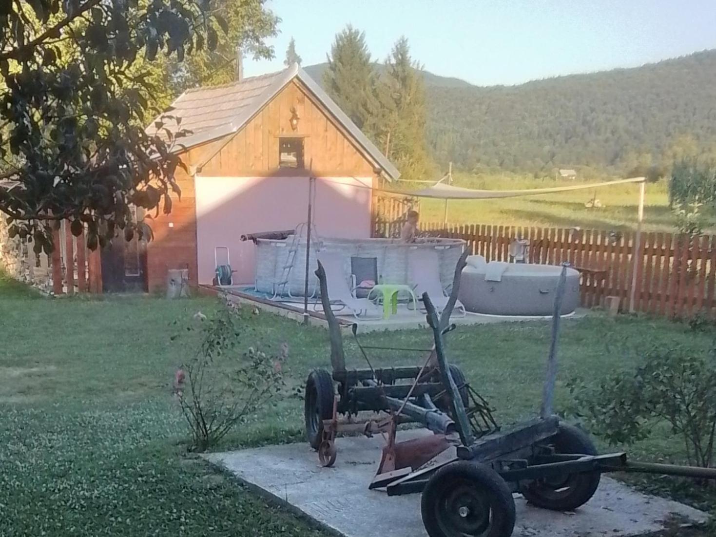 Liammarco Daire Plaški Dış mekan fotoğraf